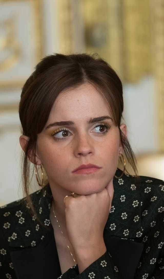 uOTDfX1l Emma Watson 02.jpg